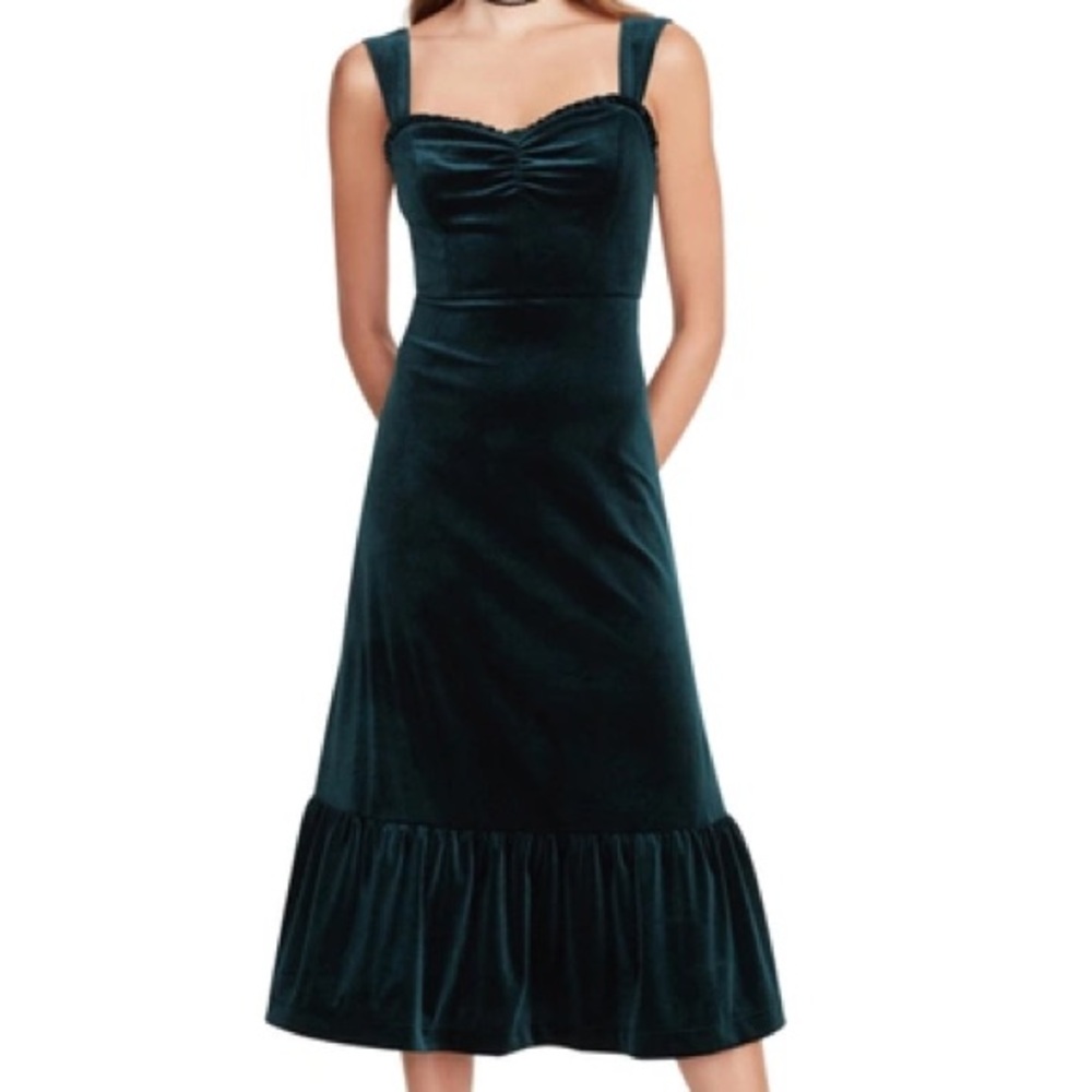 NWT Betsey Johnson velvet midi dress